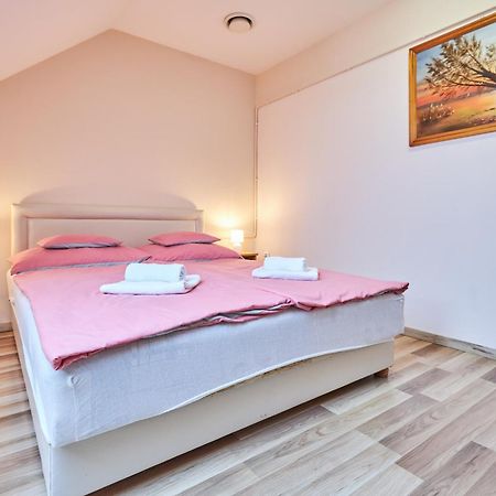 ADA Apartmanház Hajdúszoboszló Exterior foto
