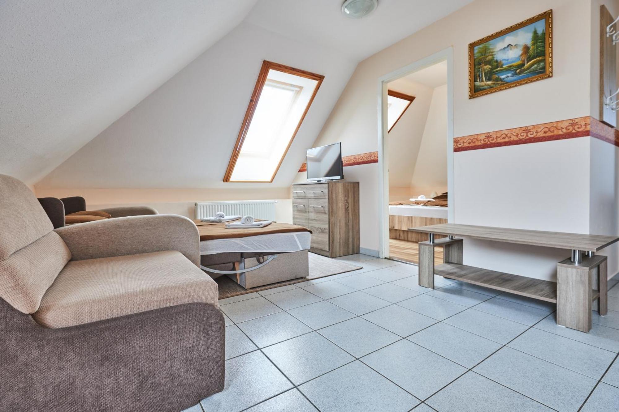 ADA Apartmanház Hajdúszoboszló Exterior foto