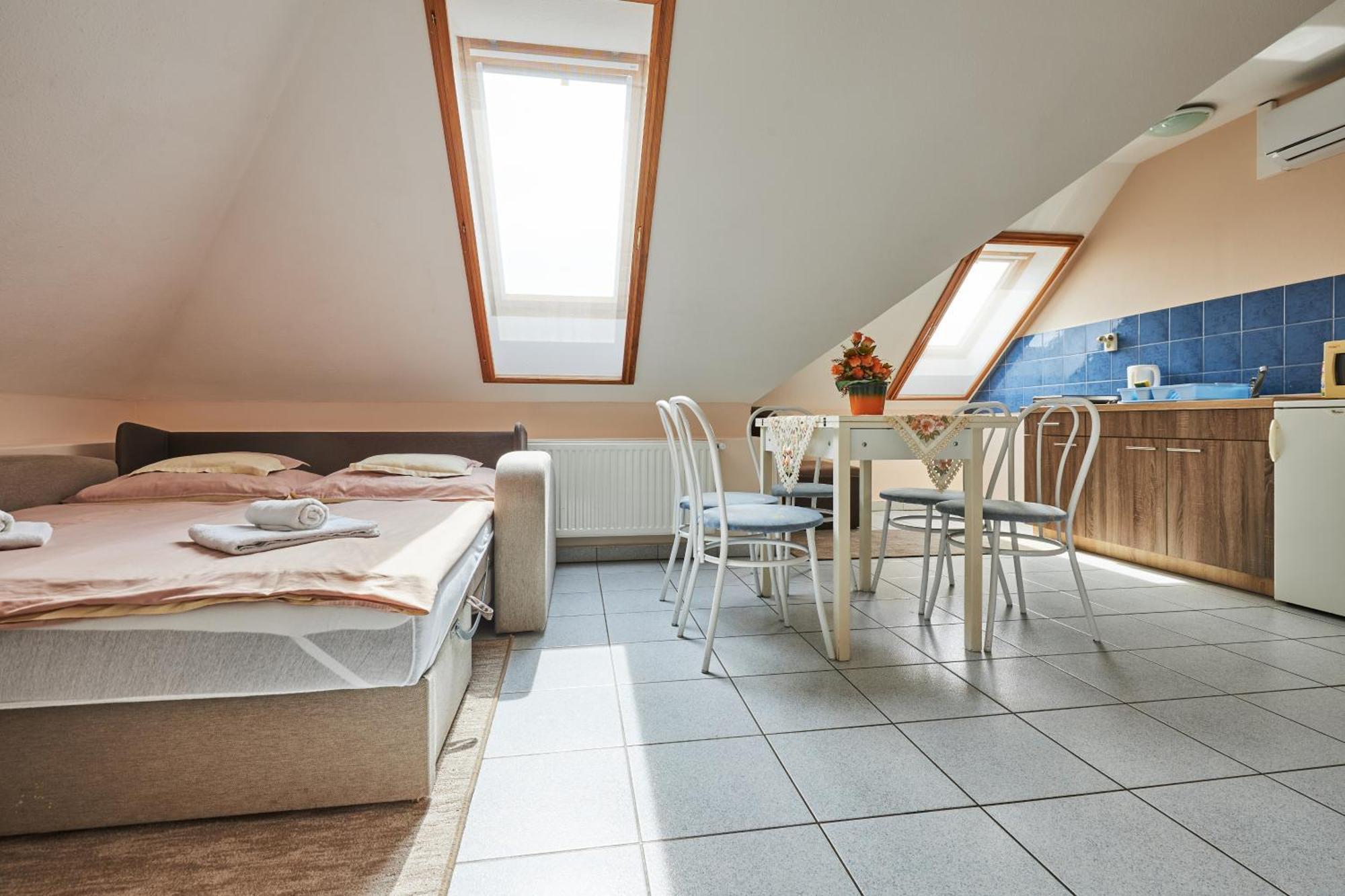 ADA Apartmanház Hajdúszoboszló Exterior foto