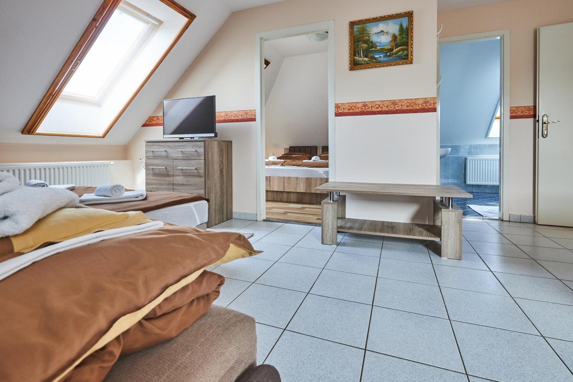 ADA Apartmanház Hajdúszoboszló Exterior foto