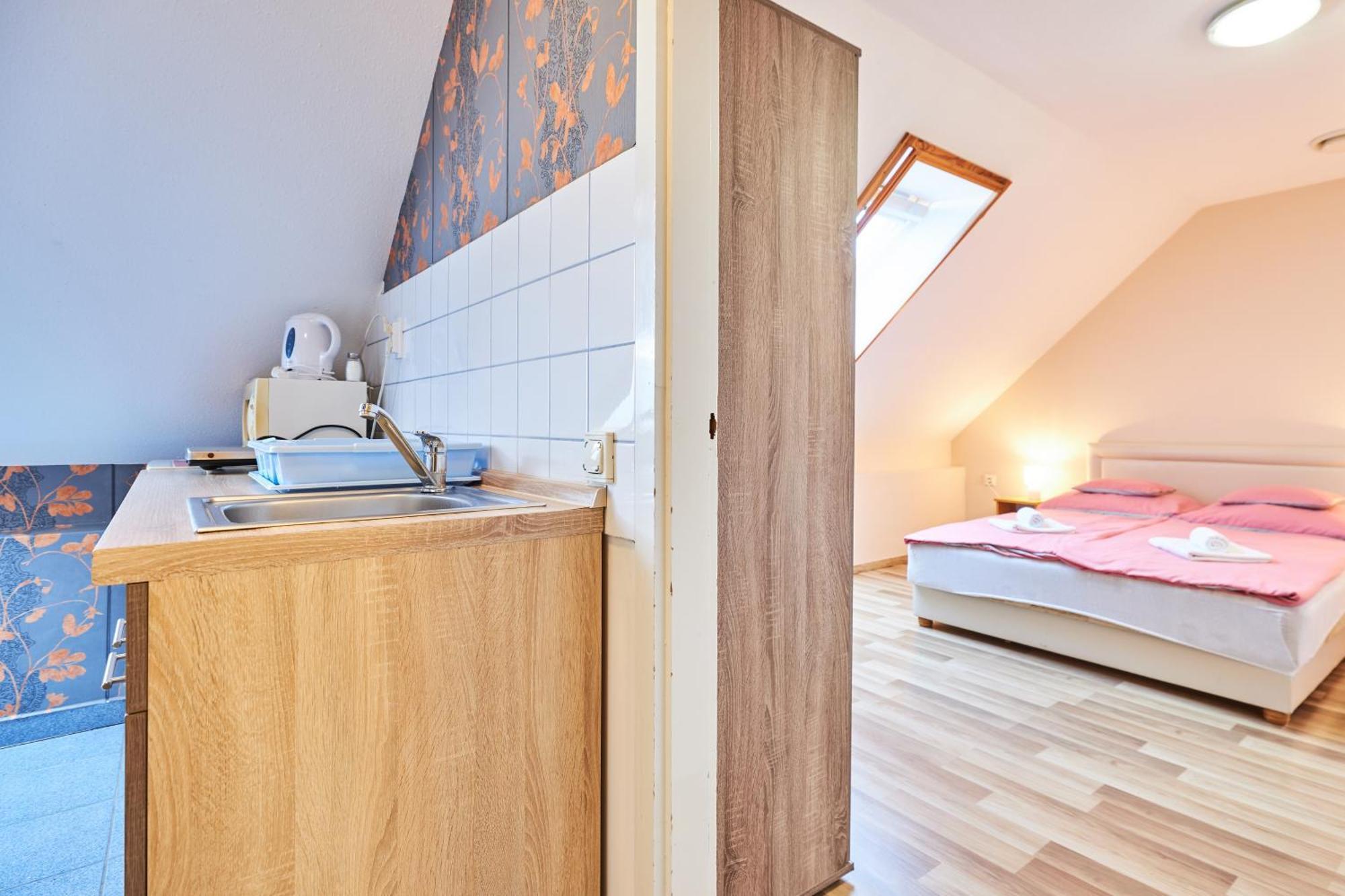 ADA Apartmanház Hajdúszoboszló Exterior foto